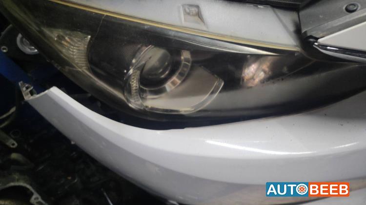 Lights Front light Mazda 3