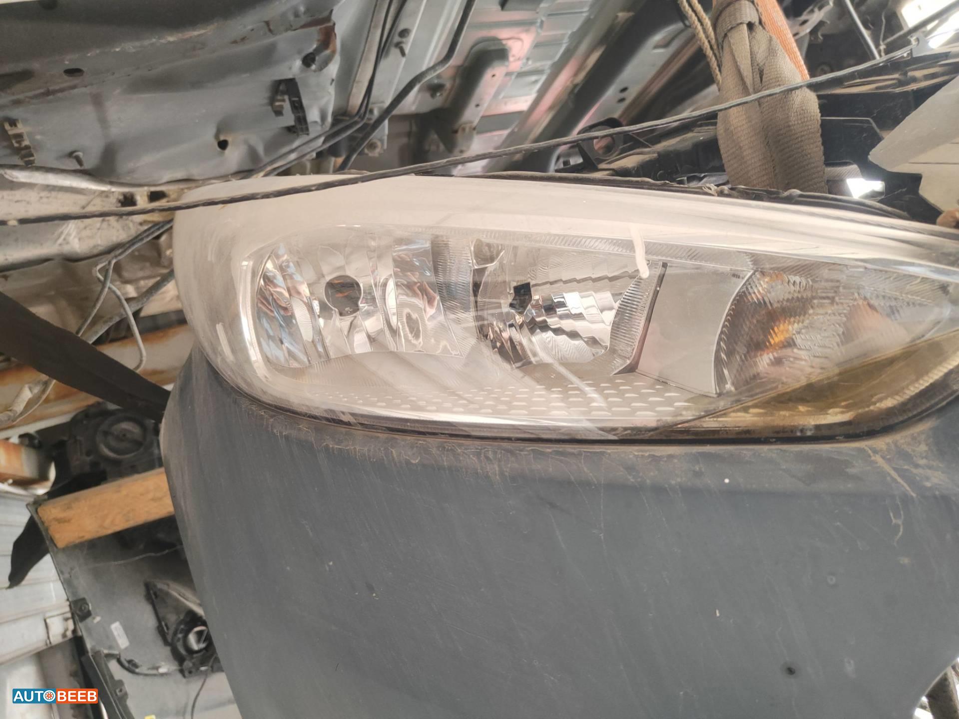 Lights Front light Ford Focus