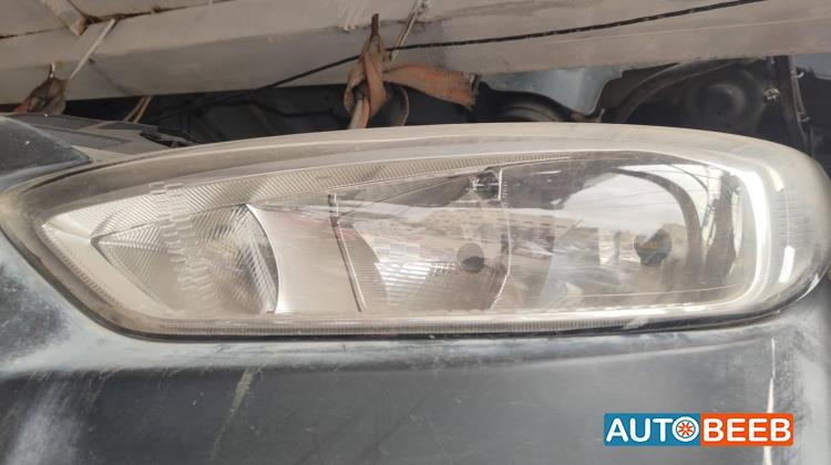 Lights Front light Ford Focus