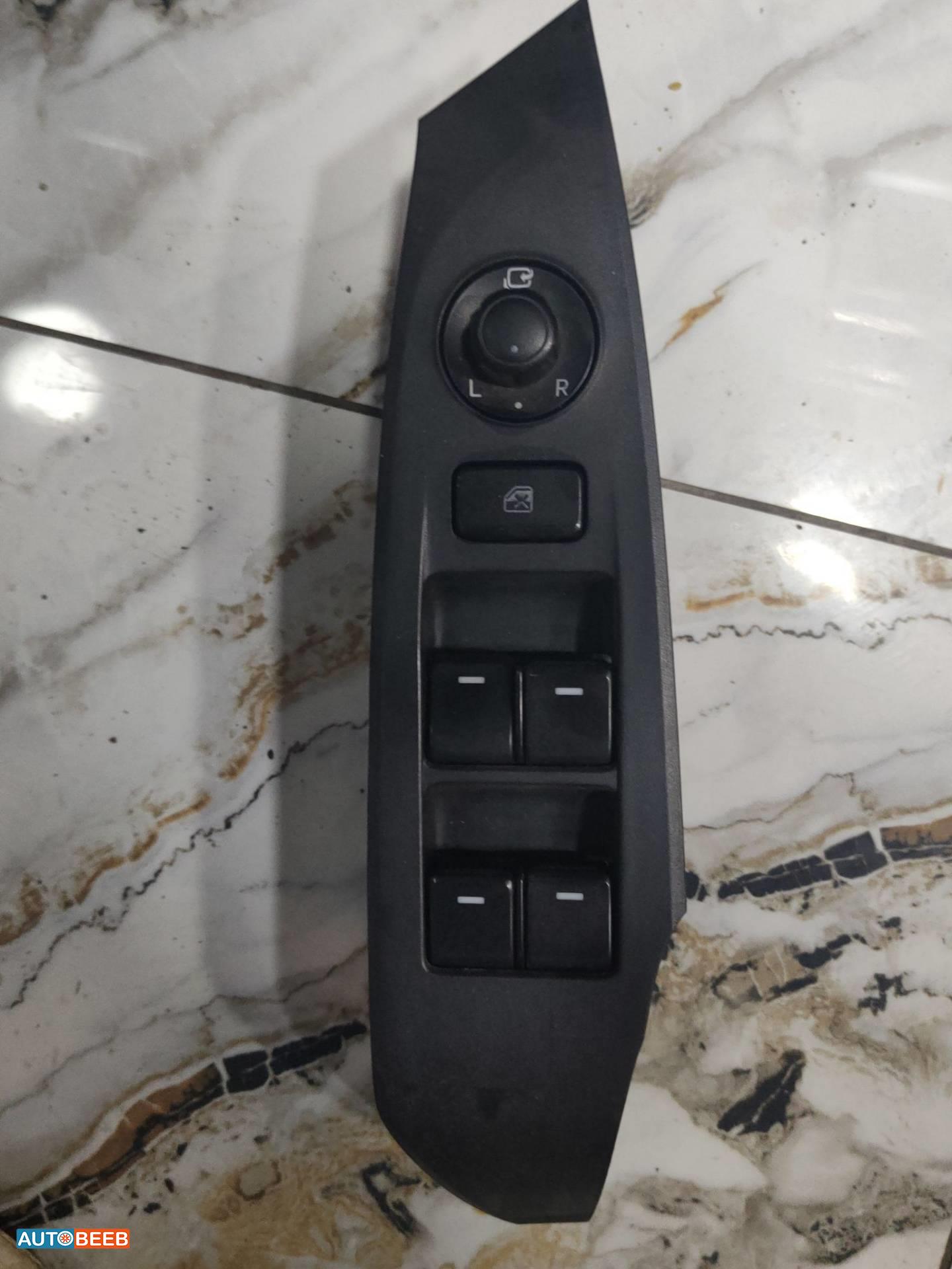 Cabin  Control buttons Mazda CX5