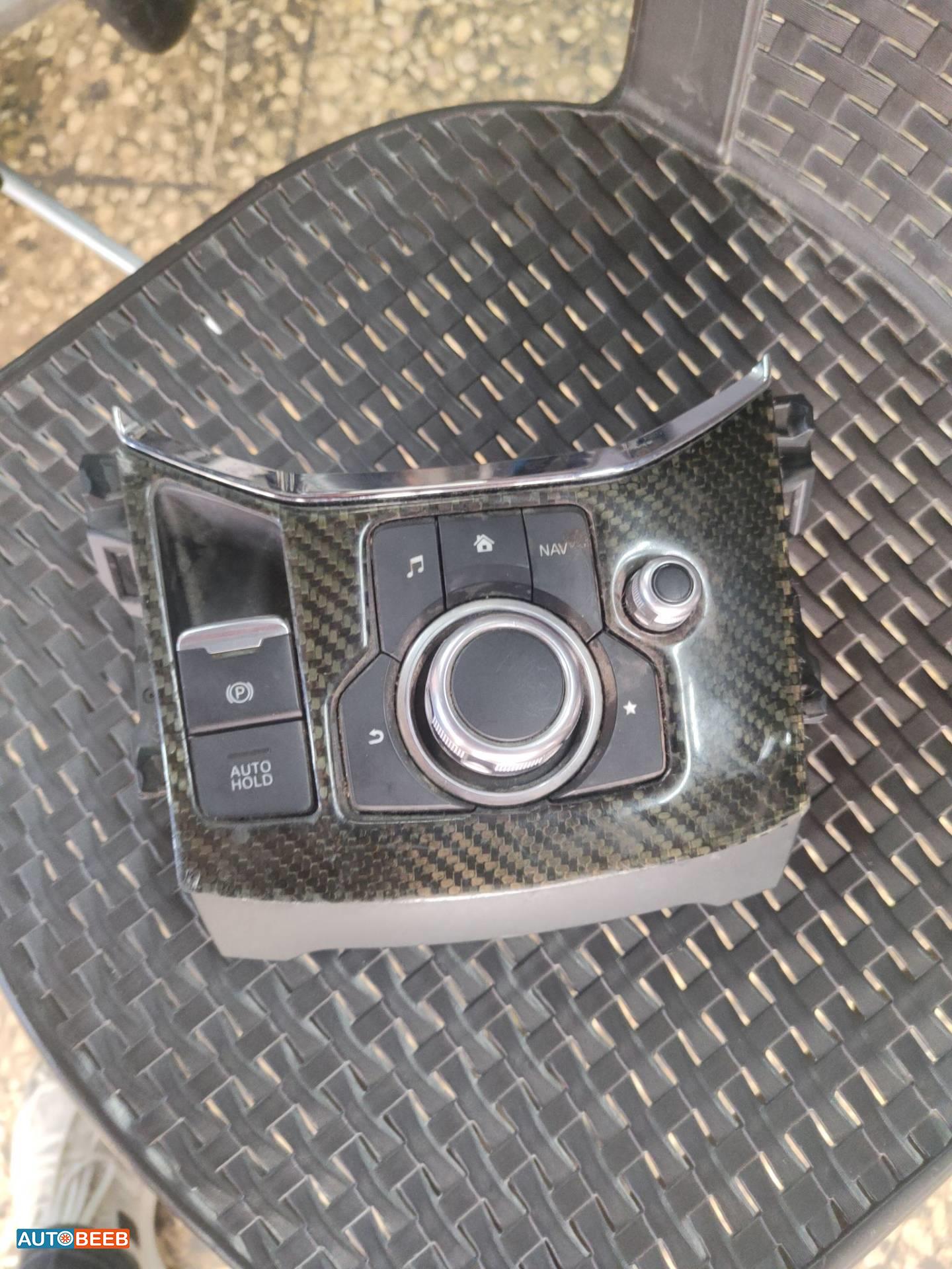 Cabin  Control buttons Mazda CX5