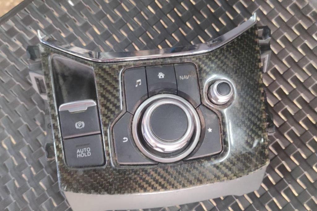 Cabin  Control buttons Mazda CX5