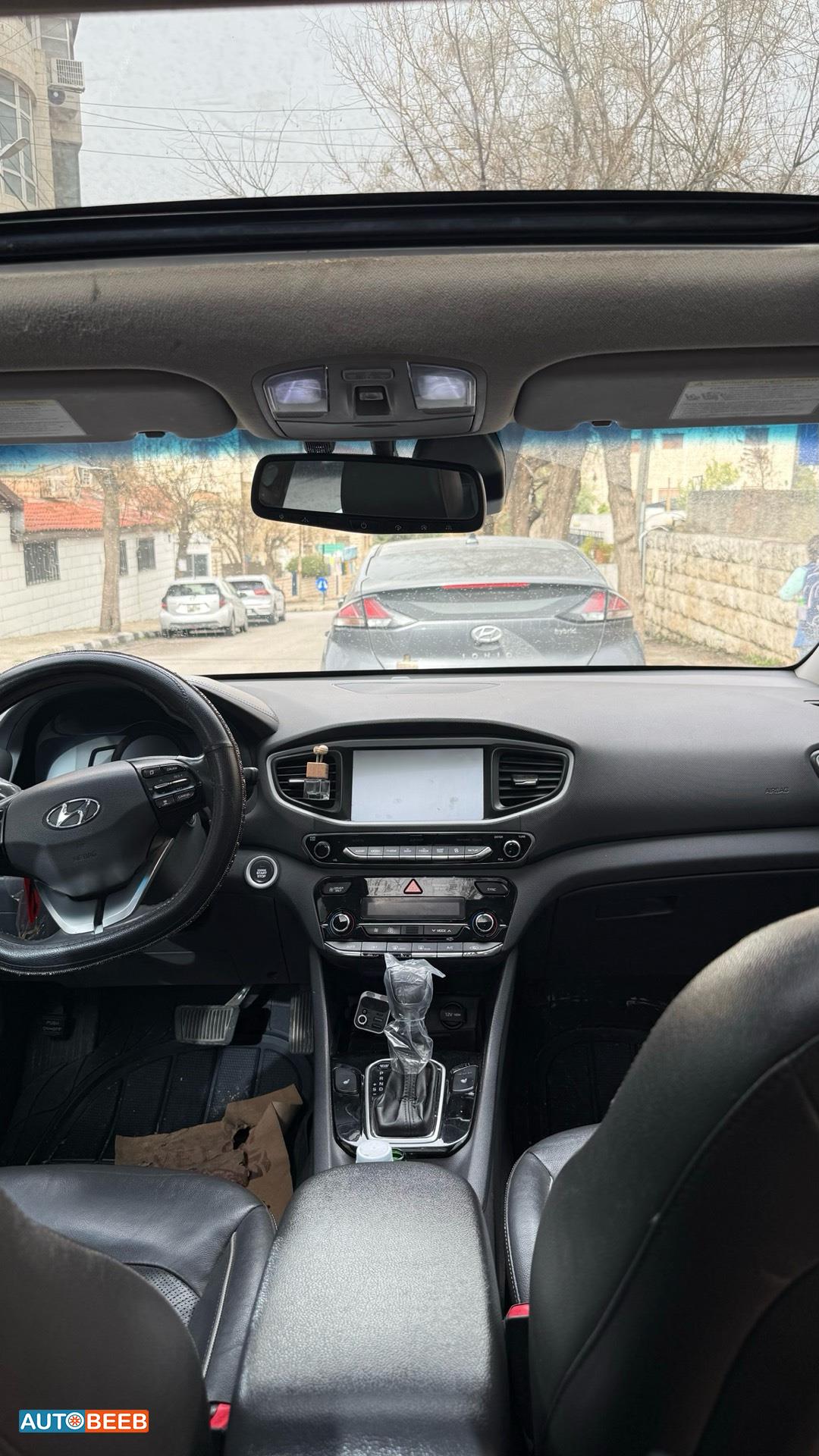 هيونداي ايونيك 2017