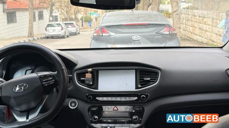 هيونداي ايونيك 2017