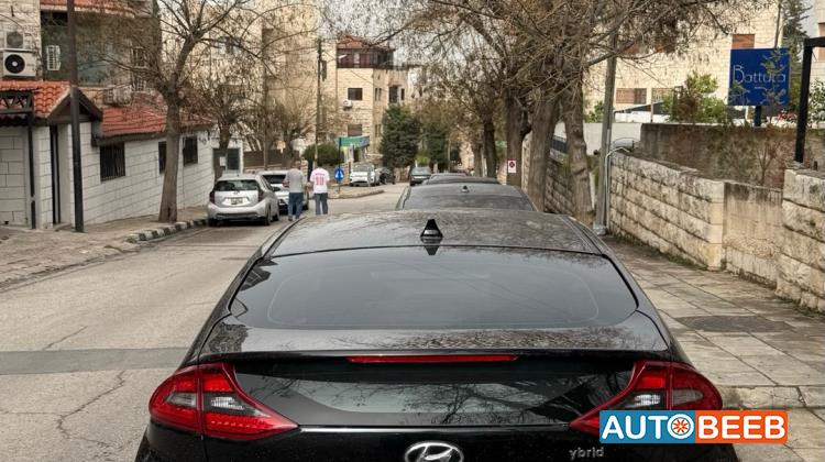 هيونداي ايونيك 2017