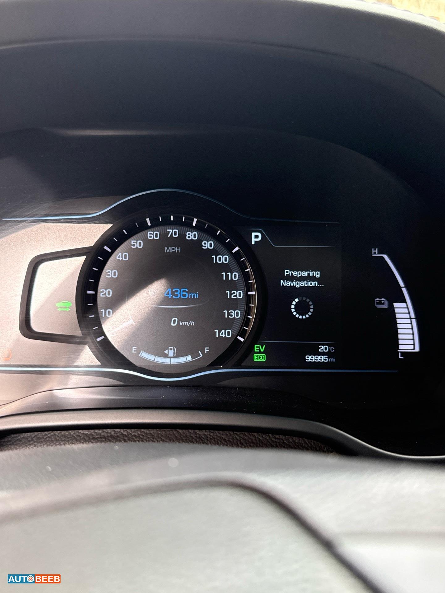 هيونداي ايونيك 2017