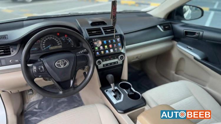 Toyota Camry 2016