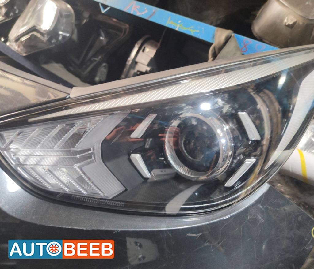 ضوء امامي شمال كيا نيرو 2019 2020