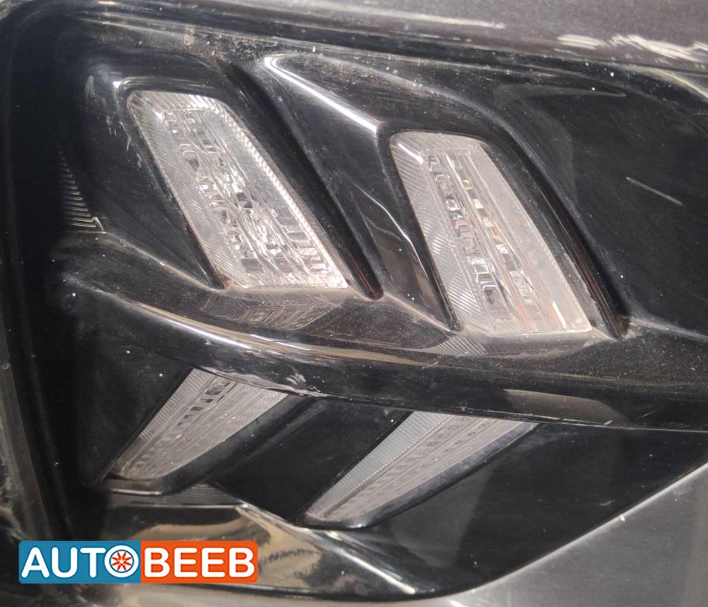 كشاف امامي يمين كيا نيرو 2019 2020