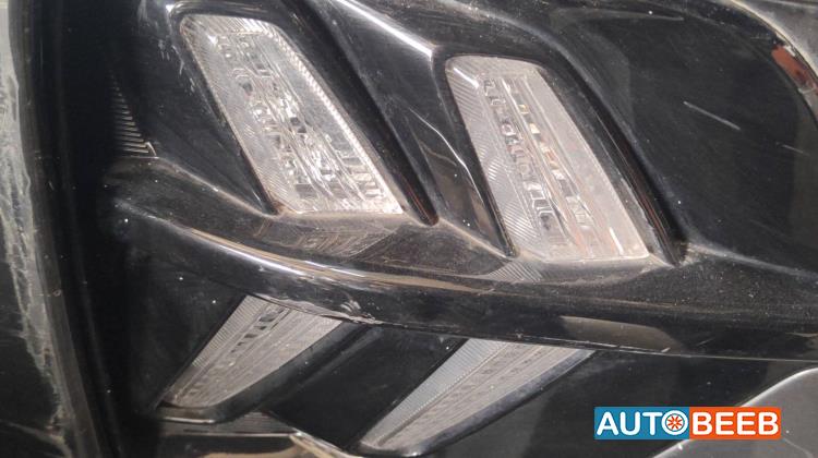 كشاف امامي يمين كيا نيرو 2019 2020