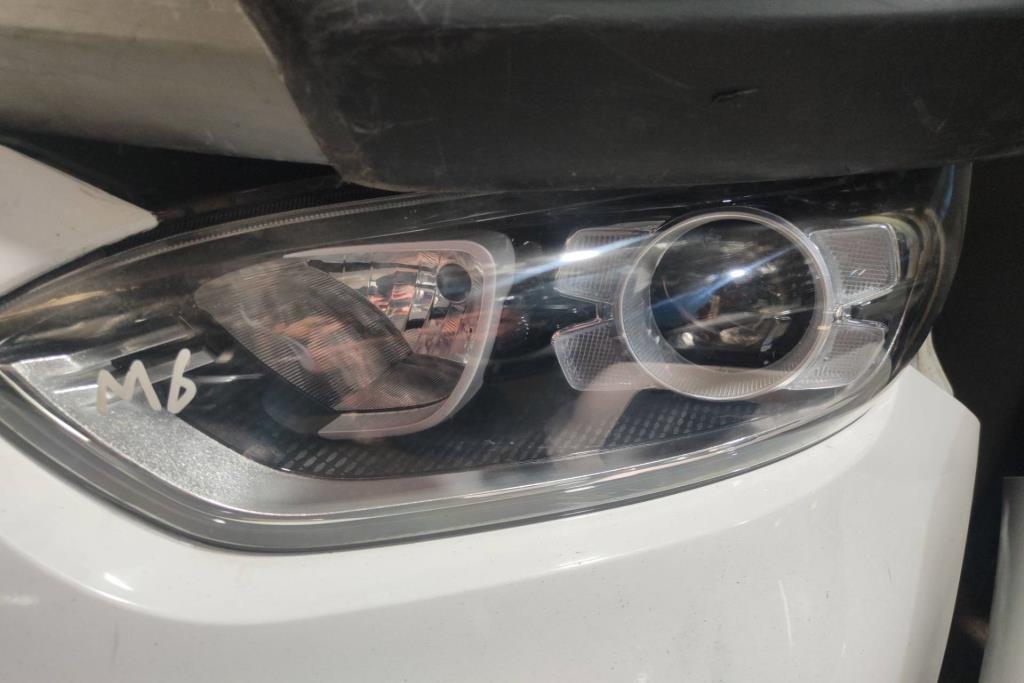 Lights Front light KIA Cerato