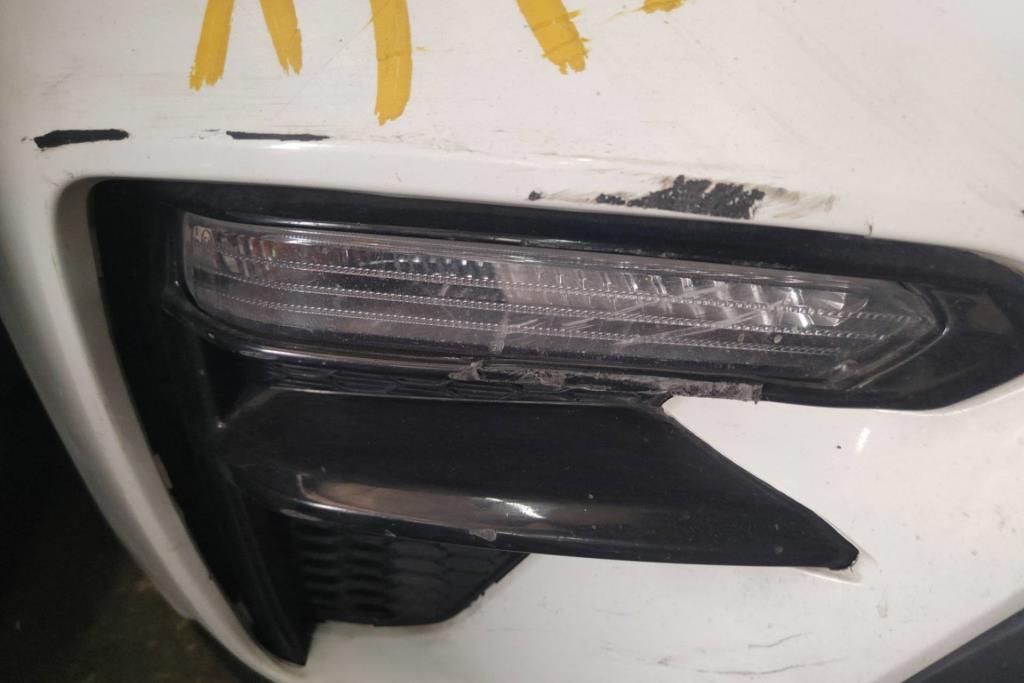 ضوء غماز أمامي يمين كيا سيراتو 2019 2020