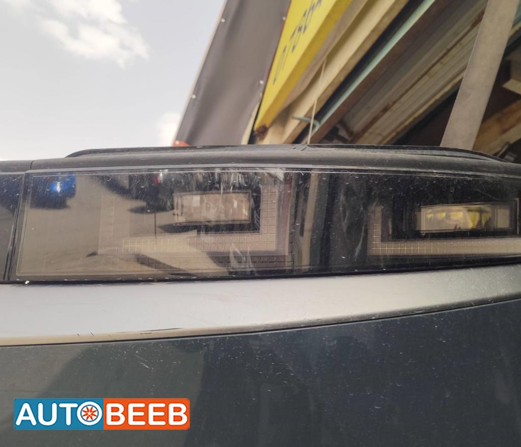 ضوء امامي شمال هيونداي ايونيك 5 2022 2023