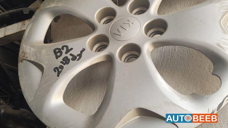 Wheel and Rims Wheel Covers  KIA Soul