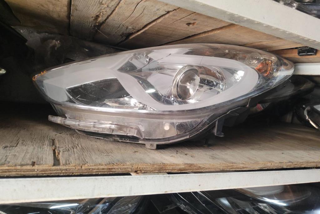 Lights Front light Hyundai Sonata