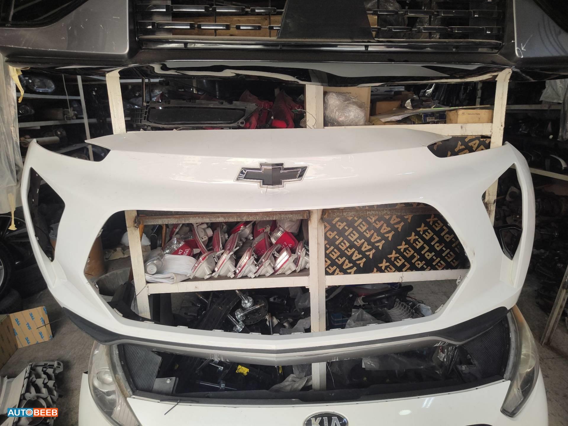 طمبون امامي شيفروليه بولت 2022 2023