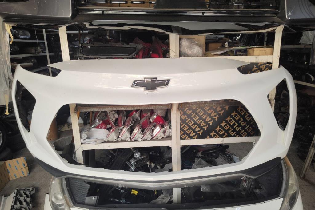 Body  Bumper Chevrolet Bolt