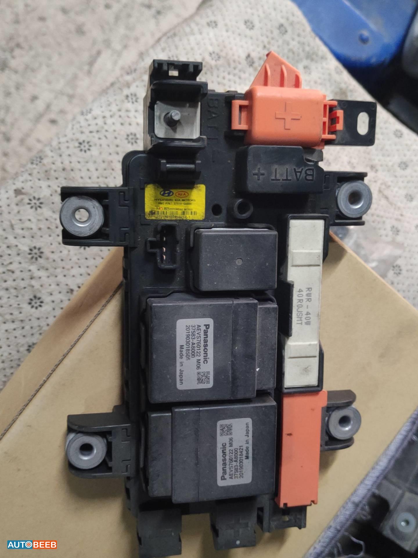 علبة كاتوت هيونداي ايونيك 2017 2018