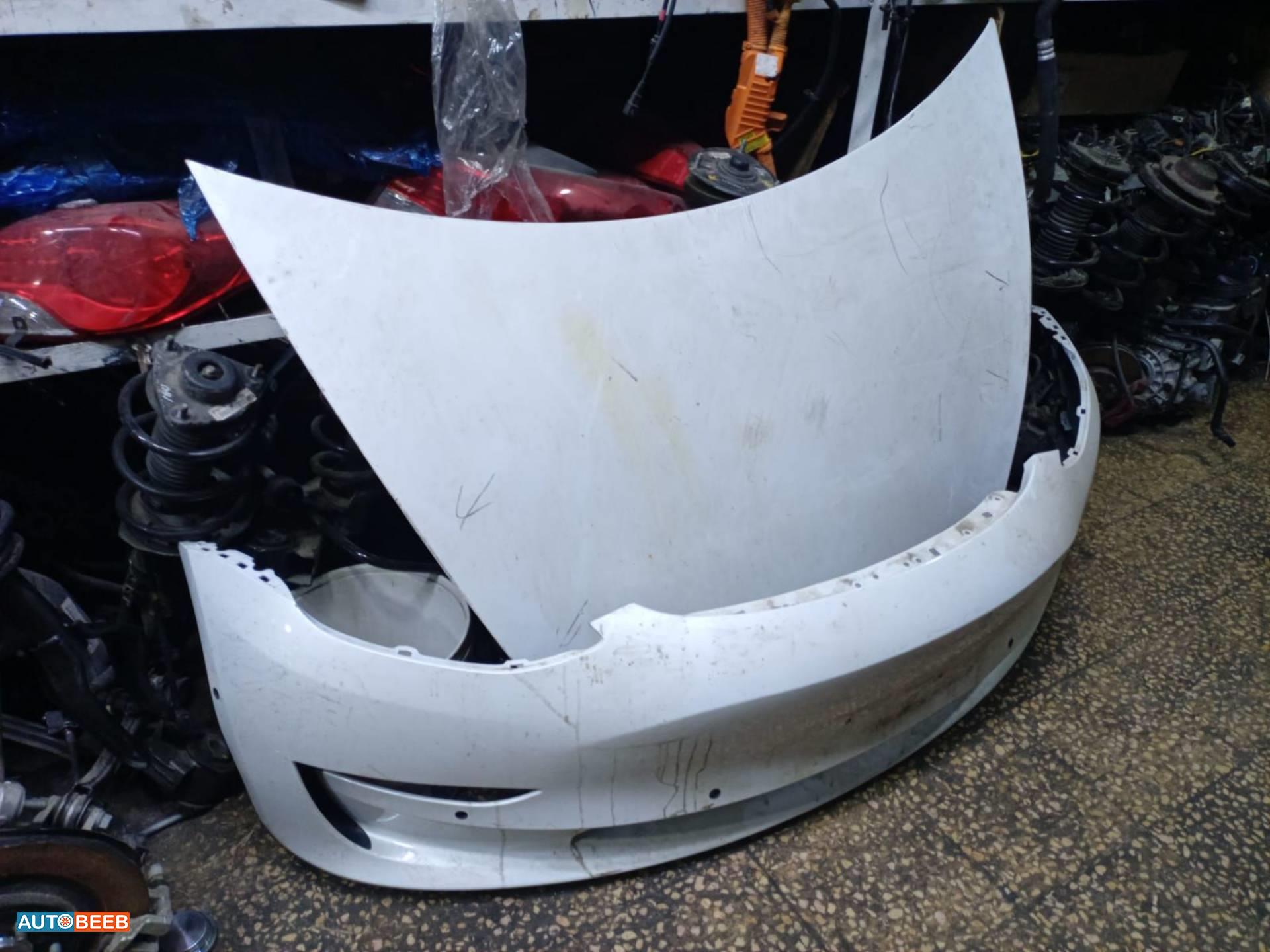 Body  Bumper Tesla 3