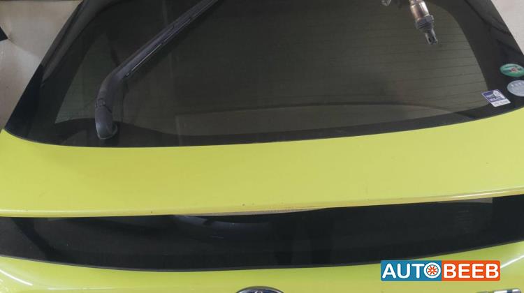 غطاء خلفي تويوتا بريوس 2018 2019