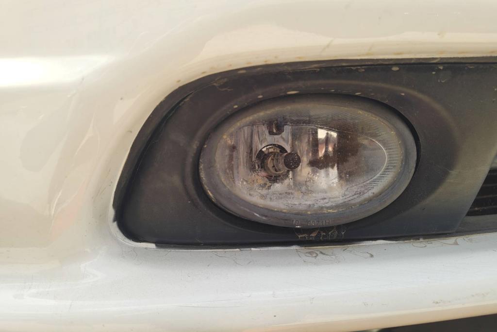 كشاف امامي يمين هوندا سيفيك 2001 2002