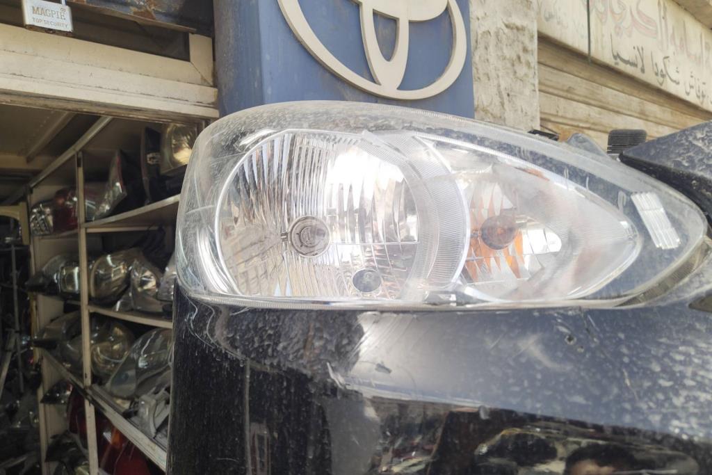 Lights Front light Mitsubishi Mirage