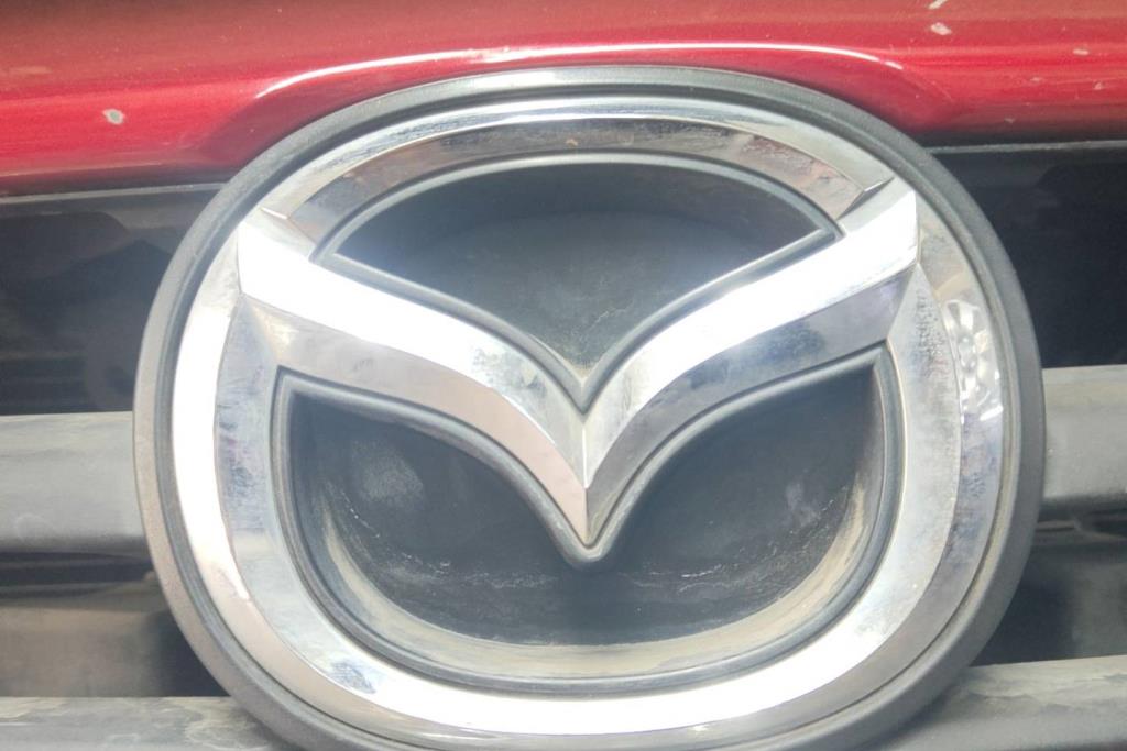 Body  Emblems Mazda 3