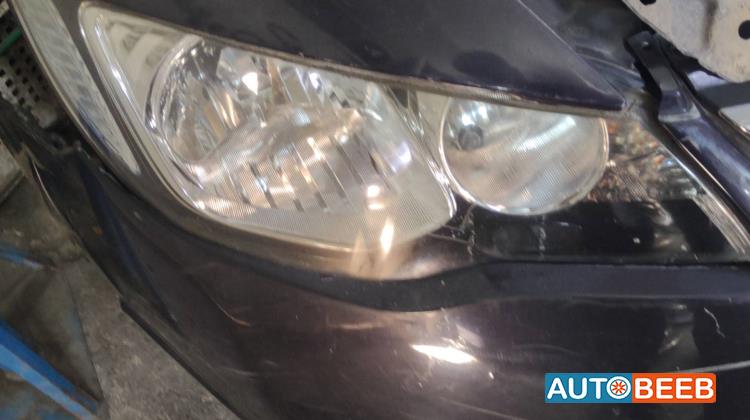 ضوء امامي يمين هوندا سيفيك 2007 2008