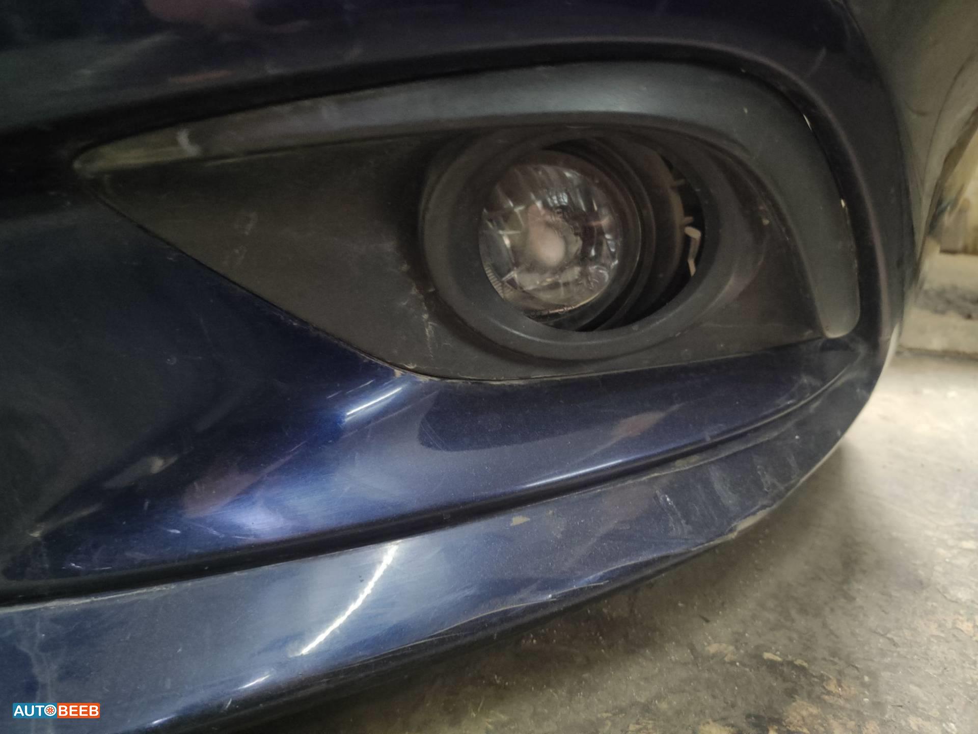 كشاف امامي شمال مازدا 6 2017 2018