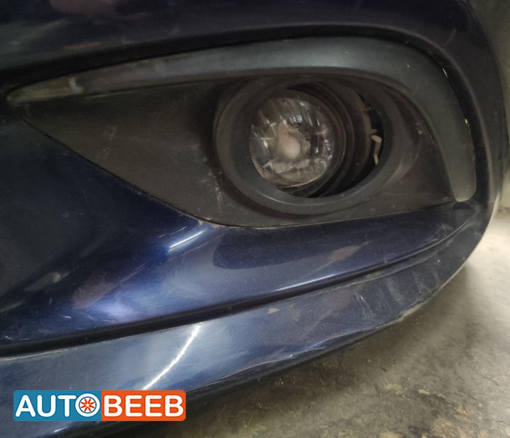 كشاف امامي شمال مازدا 6 2017 2018