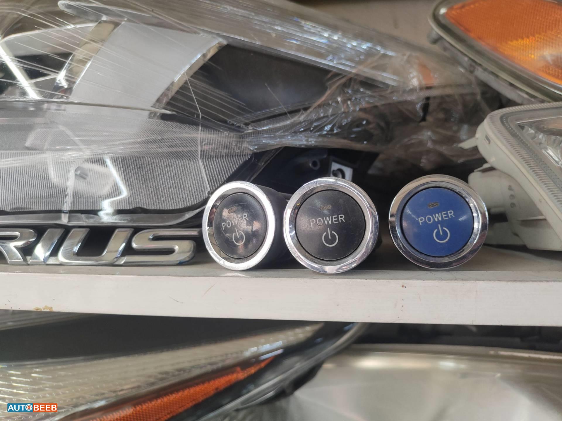 Cabin  Control buttons Toyota Prius