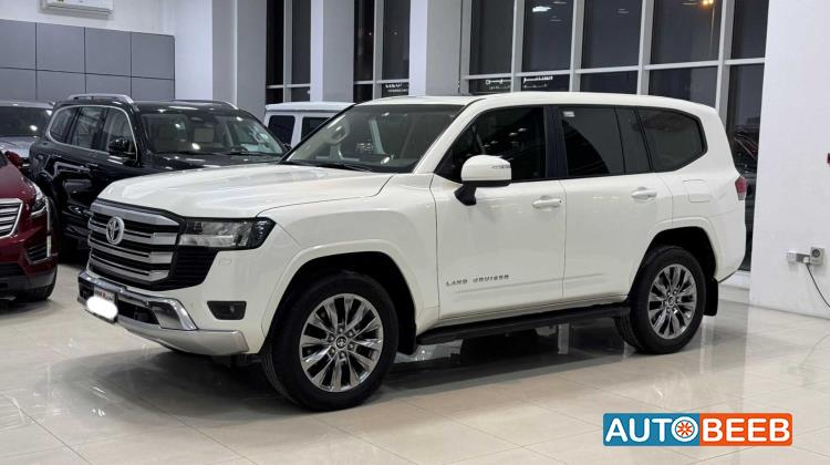 تويوتا لاندكروزر 2023