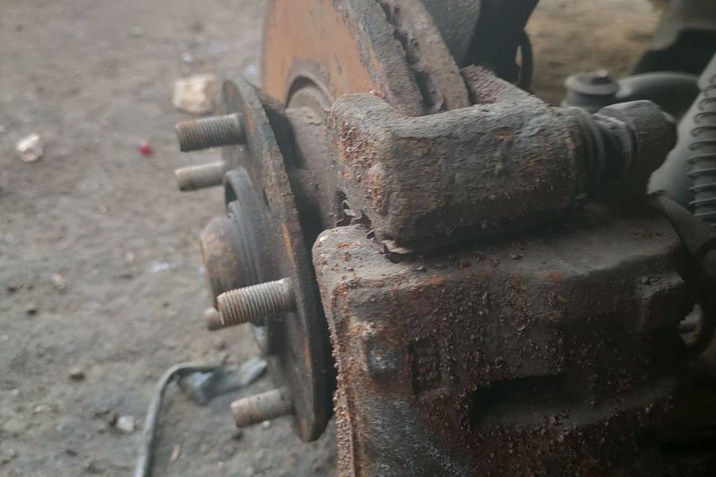 مخ بريك كيا بنجو 3 2017 2018