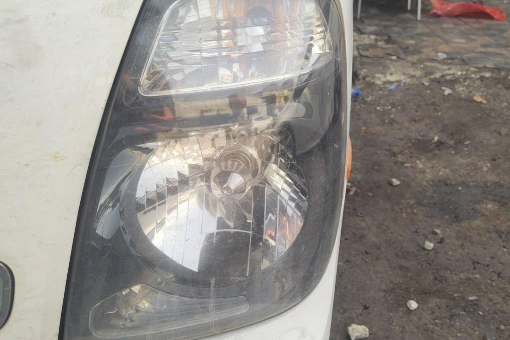 ضوء امامي شمال كيا بنجو 3 2017 2018