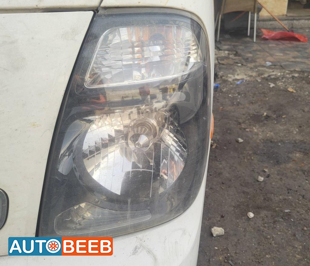 ضوء امامي شمال كيا بنجو 3 2017 2018