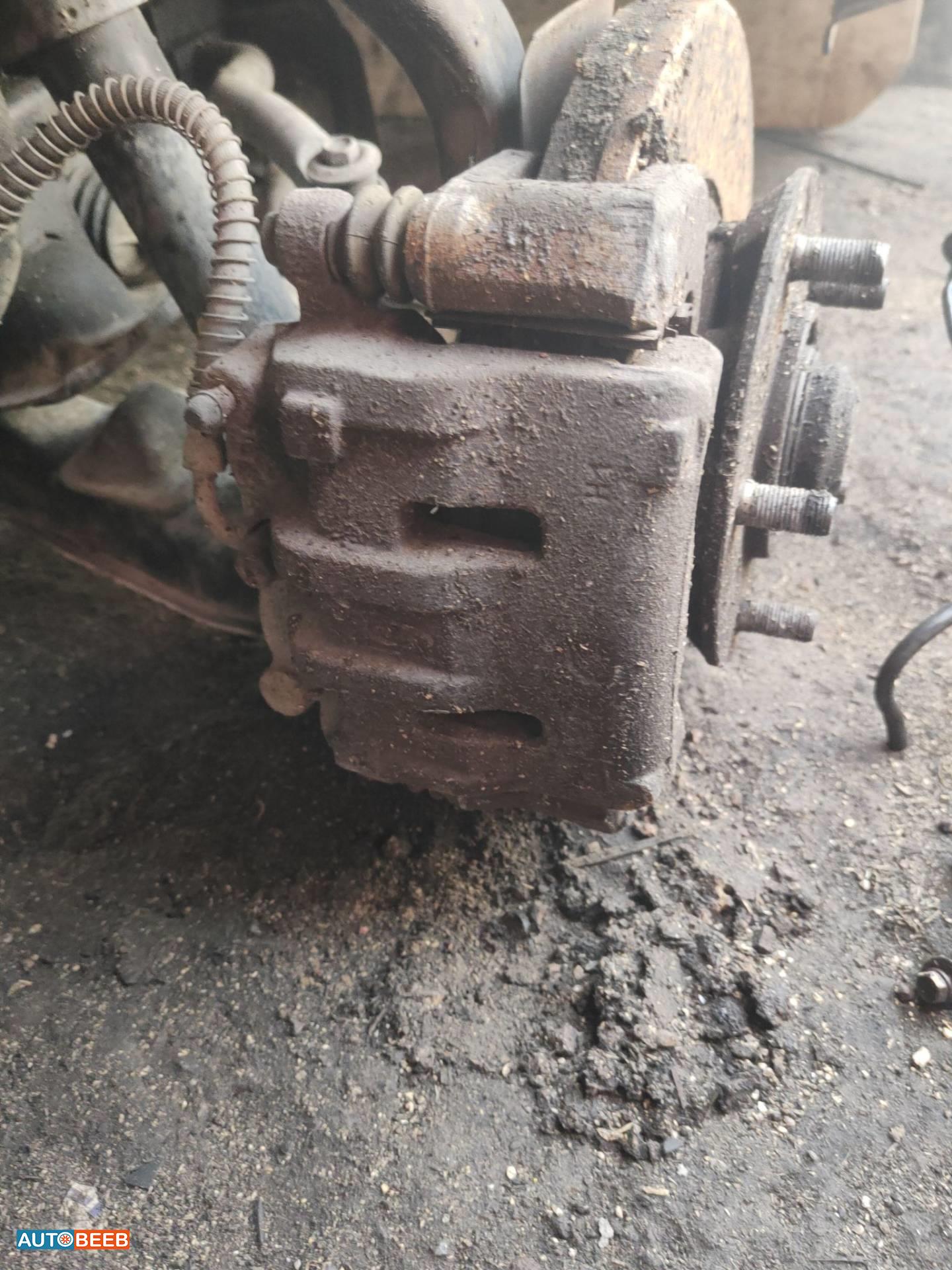 مخ بريك كيا بنجو 3 2014 2015