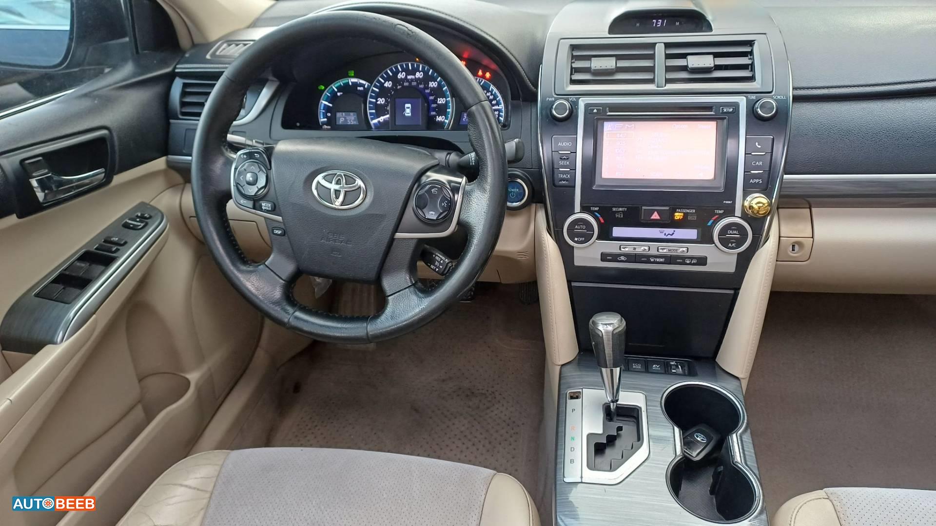 Toyota Camry 2012