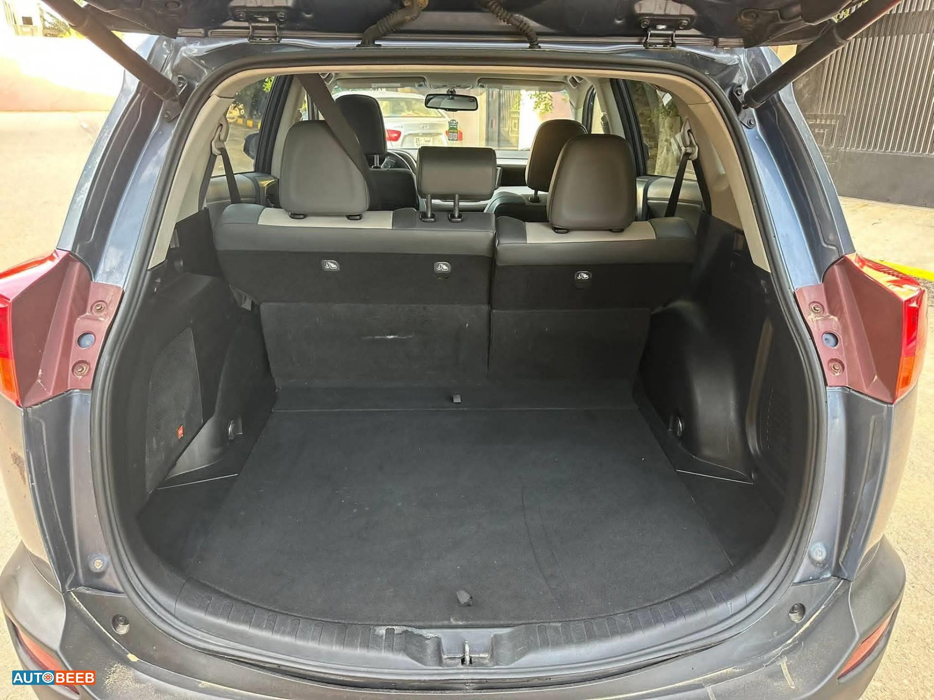 Toyota RAV4 2013