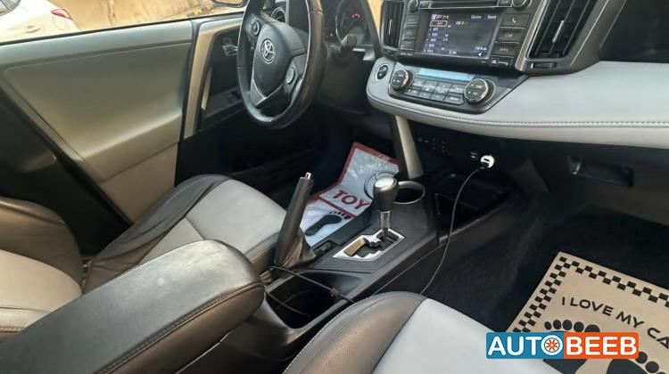 Toyota RAV4 2013