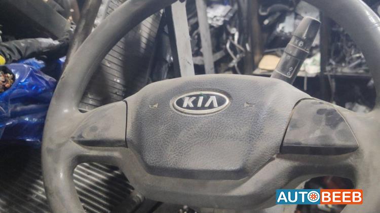 ستيرنج كيا بنجو 3 2014 2015