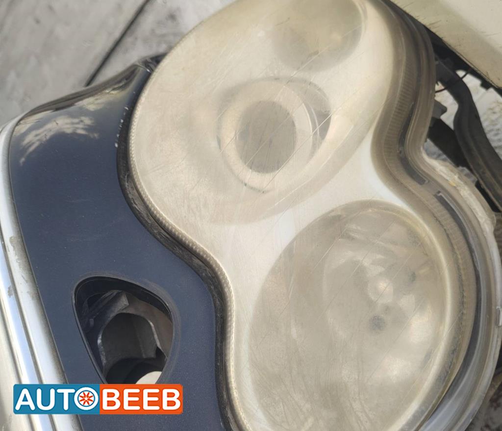 Lights Front light Mercedes Benz C200