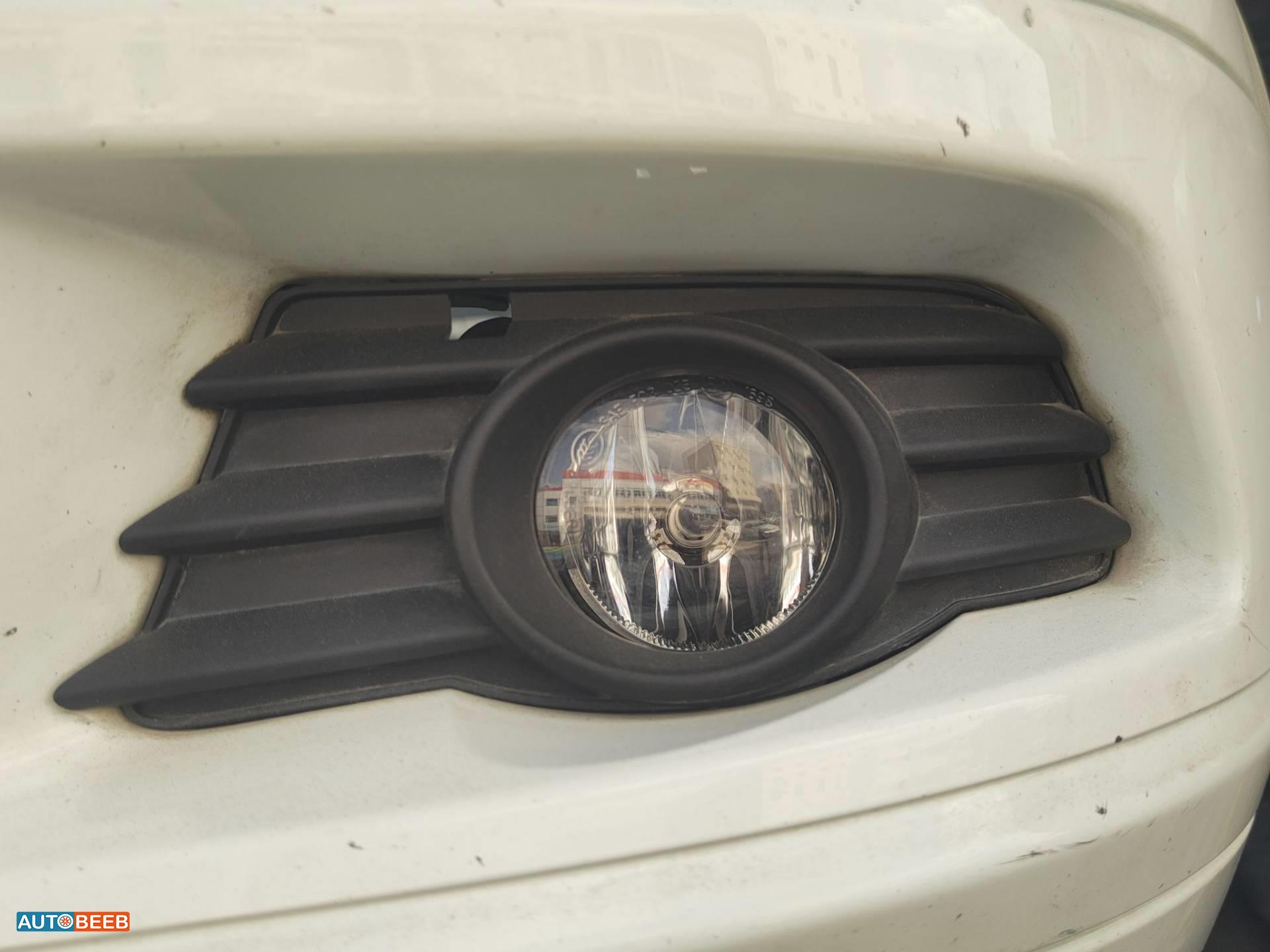 Lights Spotlight Mercedes Benz C200