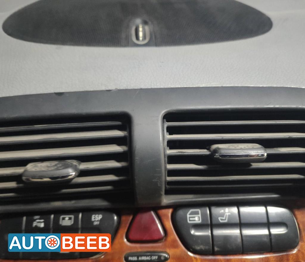 Cabin  Other Mercedes Benz C200