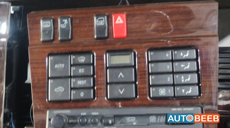 Cabin  Dashboard Mercedes Benz C200