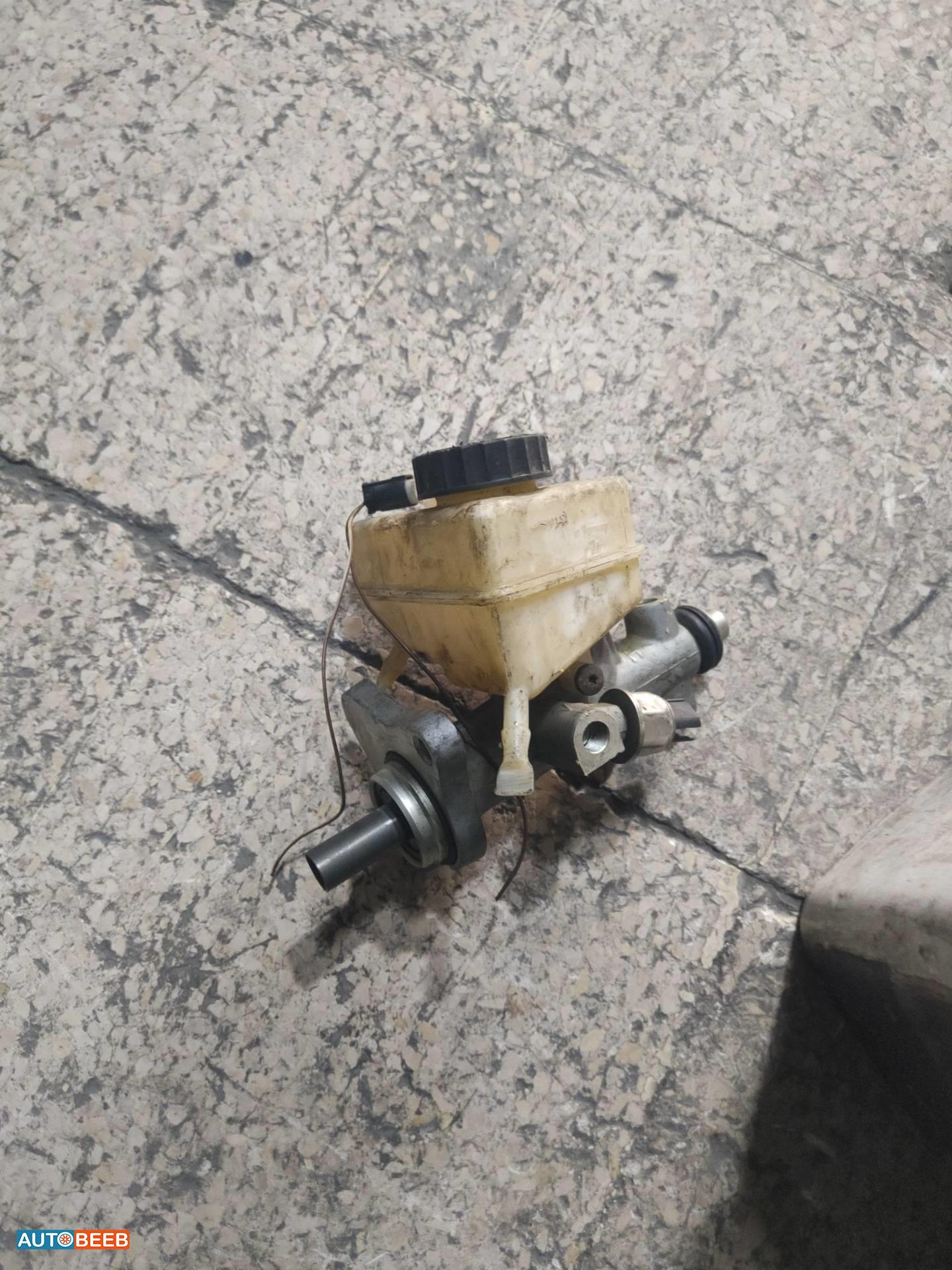 طرمبة بريك مرسيدس e124 1985 1986 1987 1988 1989 1990