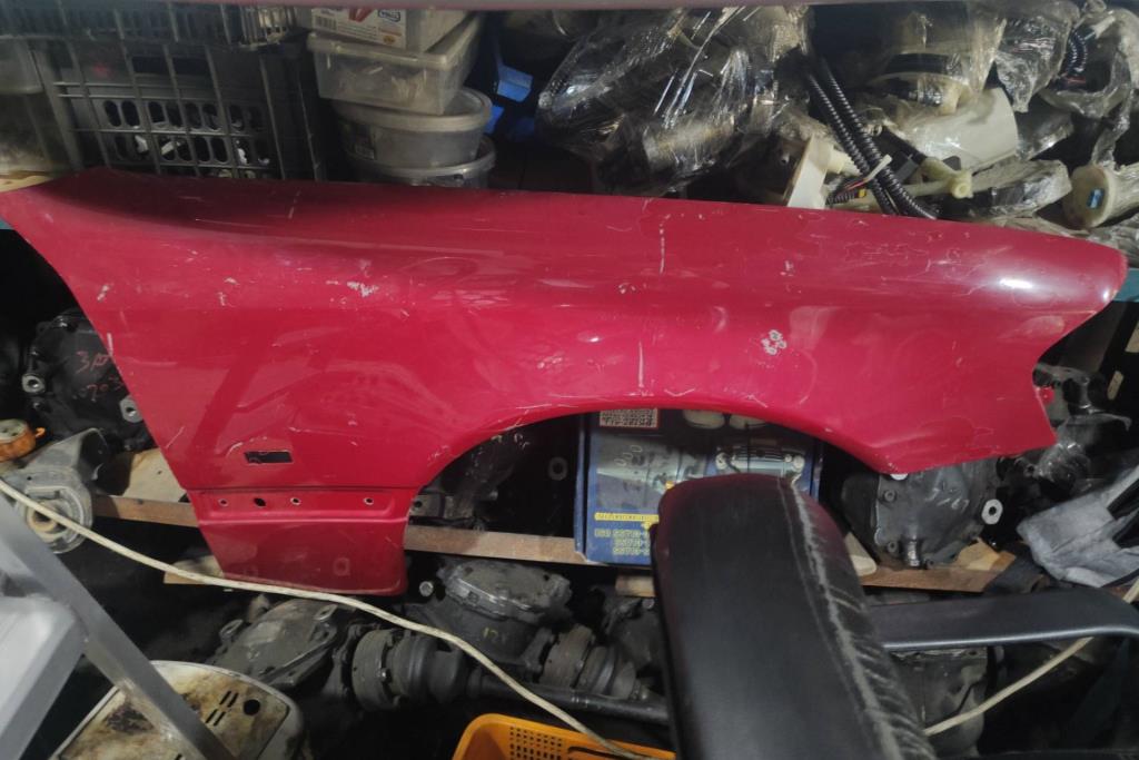 Body  Fenders  Mercedes Benz C200