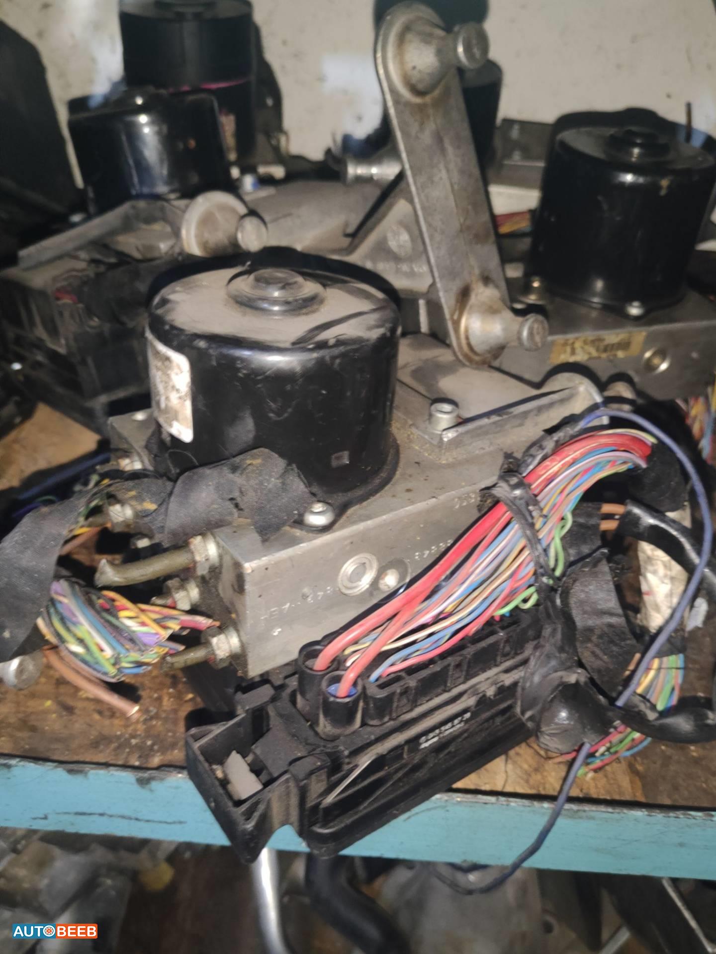  Mechanics  Mercedes Benz C200