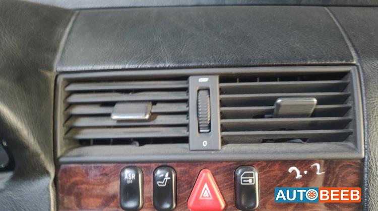 Cabin  Other Mercedes Benz C200