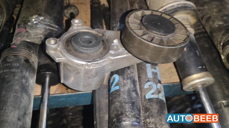  Mechanics  Mercedes Benz E200