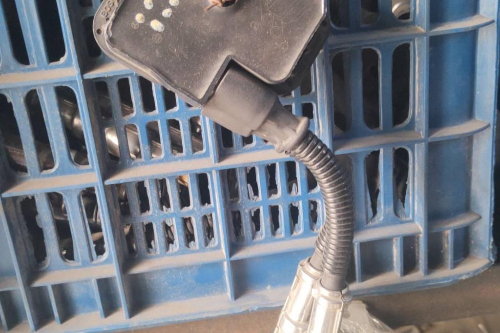  Mechanics  Mercedes Benz E200